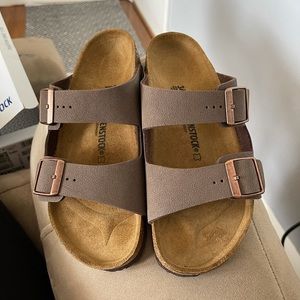 Birkenstock Arizona Mocha Size 34